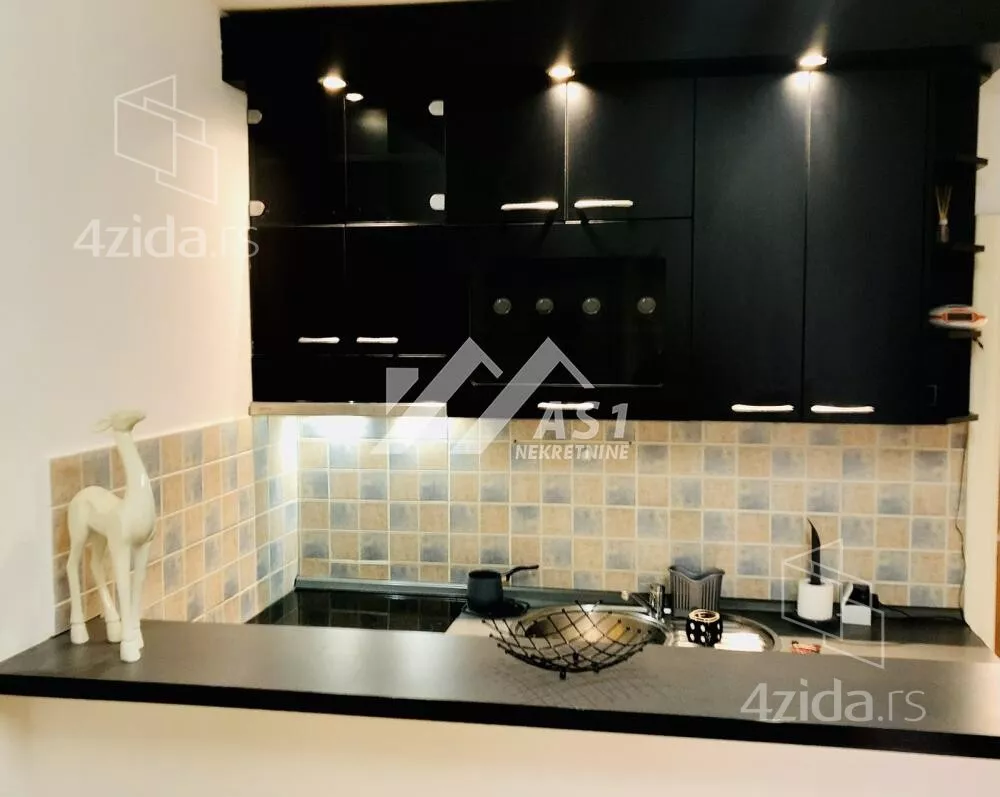 Garsonjera | 4zida