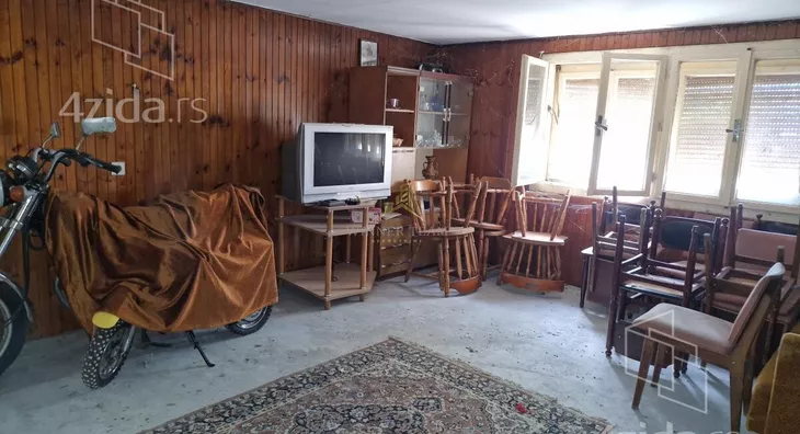 Kuća | 4zida