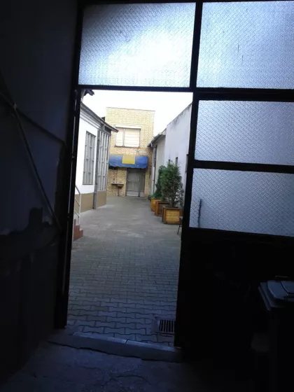 Železnička 50 | 4zida.rs