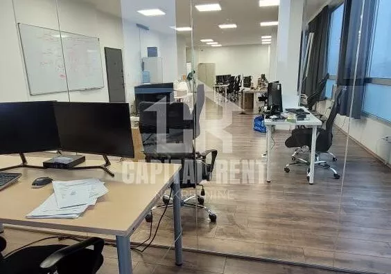 Poslovna zgrada | 4zida