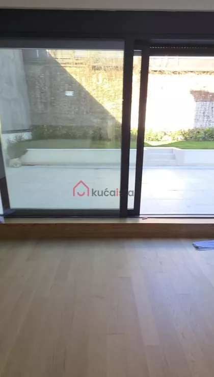 Stadion Partizana | 4zida.rs