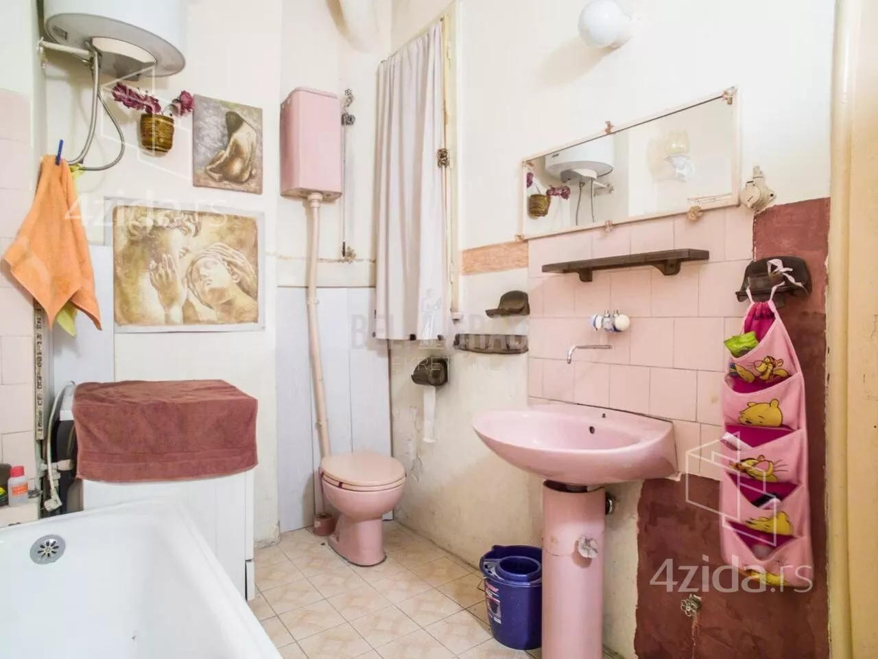 Troiposoban stan | 4zida