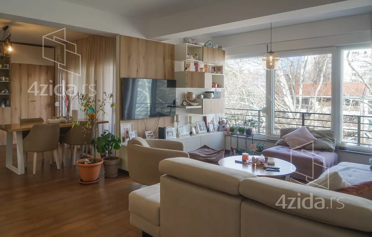 Petosoban stan | 4zida