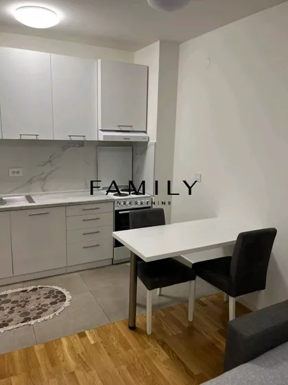 Novo Naselje | 4zida.rs