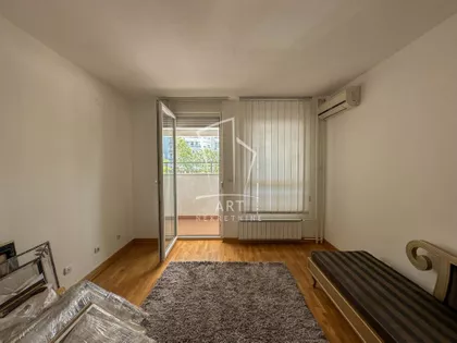 Bulevar Crvene Armije | 4zida.rs