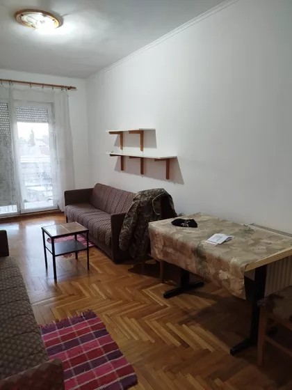 Futoška 69 | 4zida.rs