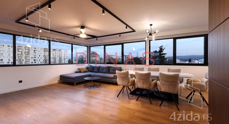 Petosoban stan | 4zida