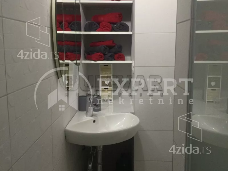 Garsonjera | 4zida