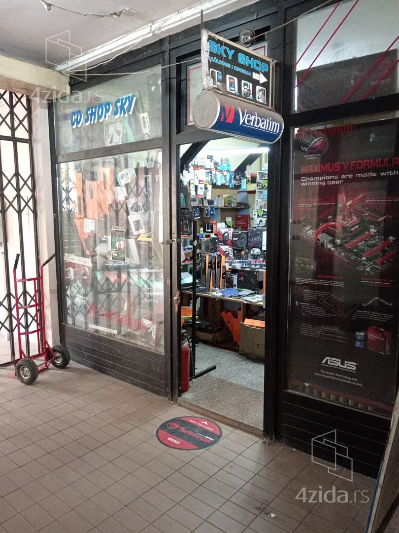 Lokal | 4zida