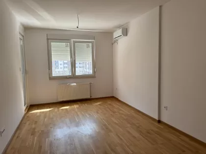 Gorana Jojića | 4zida.rs
