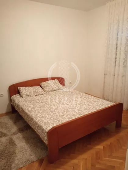 Petra Drapšina | 4zida.rs