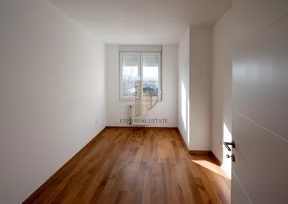 JERNEJA KOPITARA | 4zida.rs