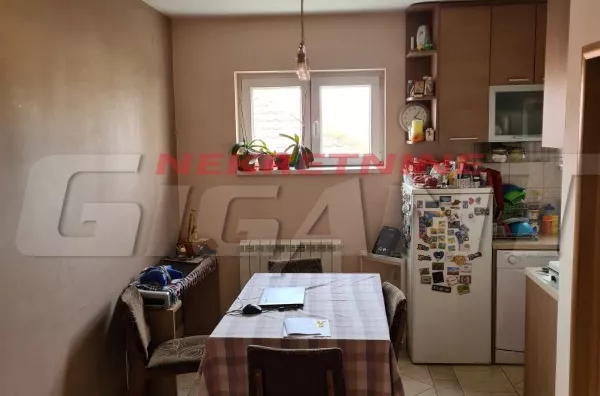 4-etažna kuća | 4zida