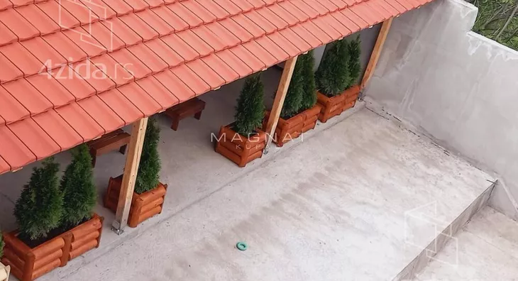 3-etažna kuća | 4zida