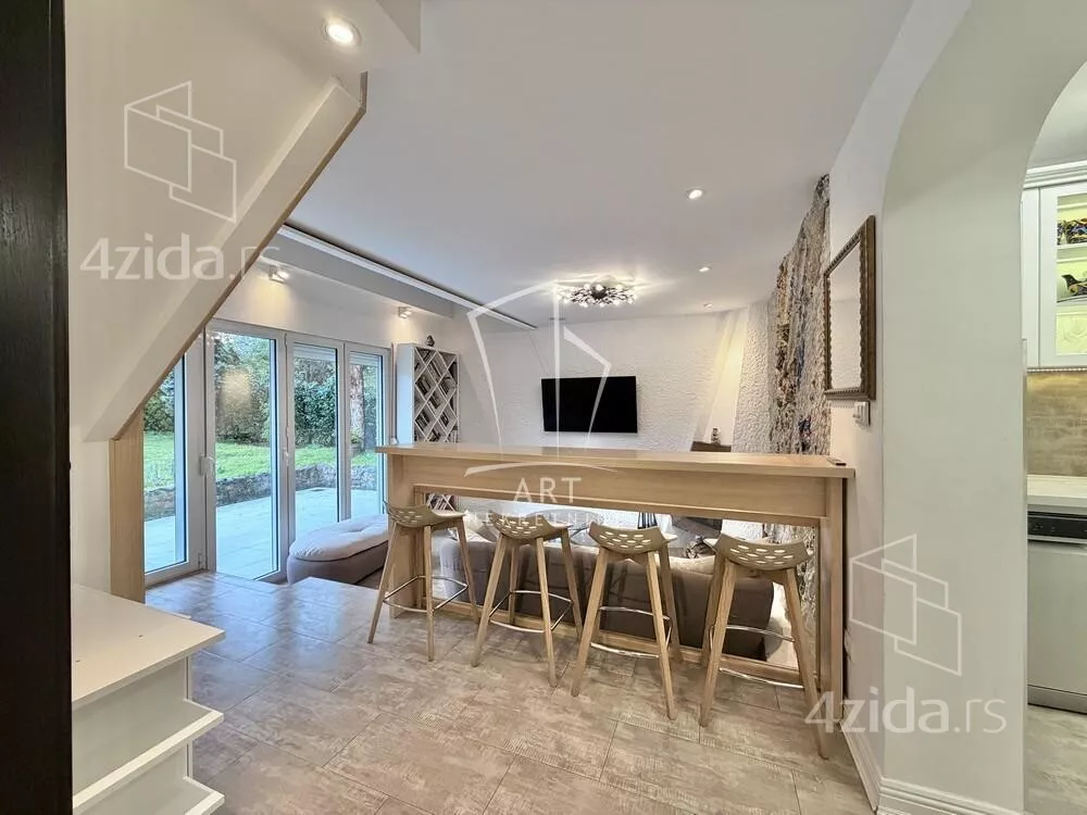 3-etažna kuća | 4zida