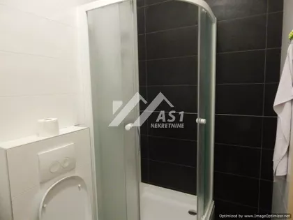 Olge Petrov | 4zida.rs