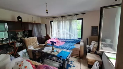 Vrčin | 4zida.rs