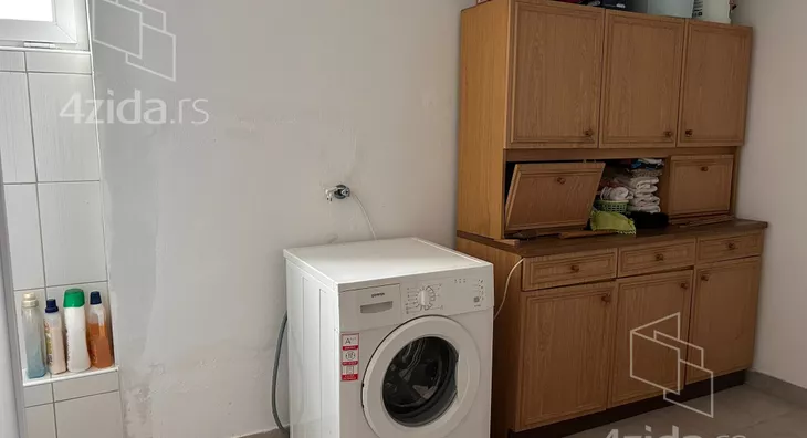 4-etažna kuća | 4zida