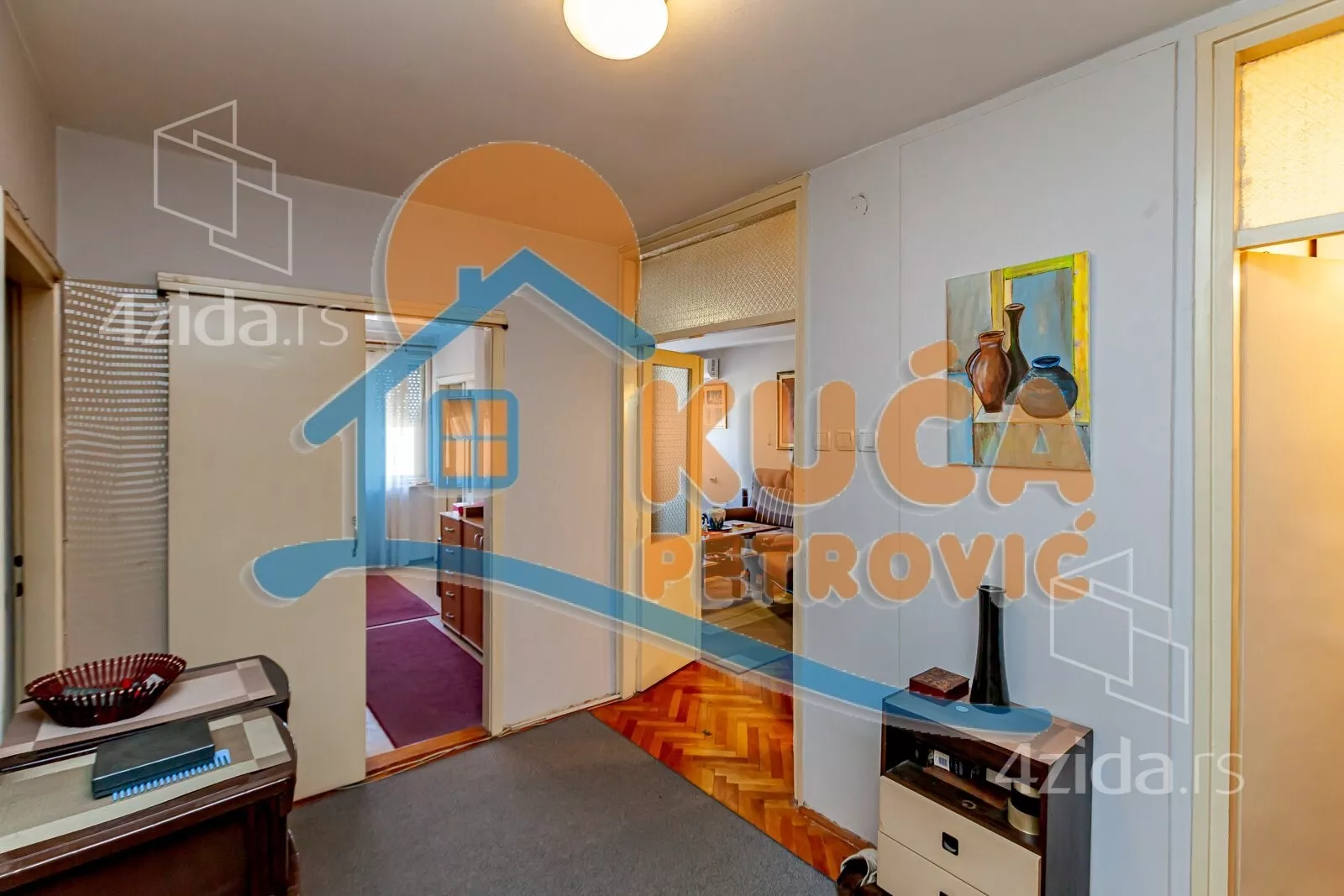 Troiposoban stan | 4zida