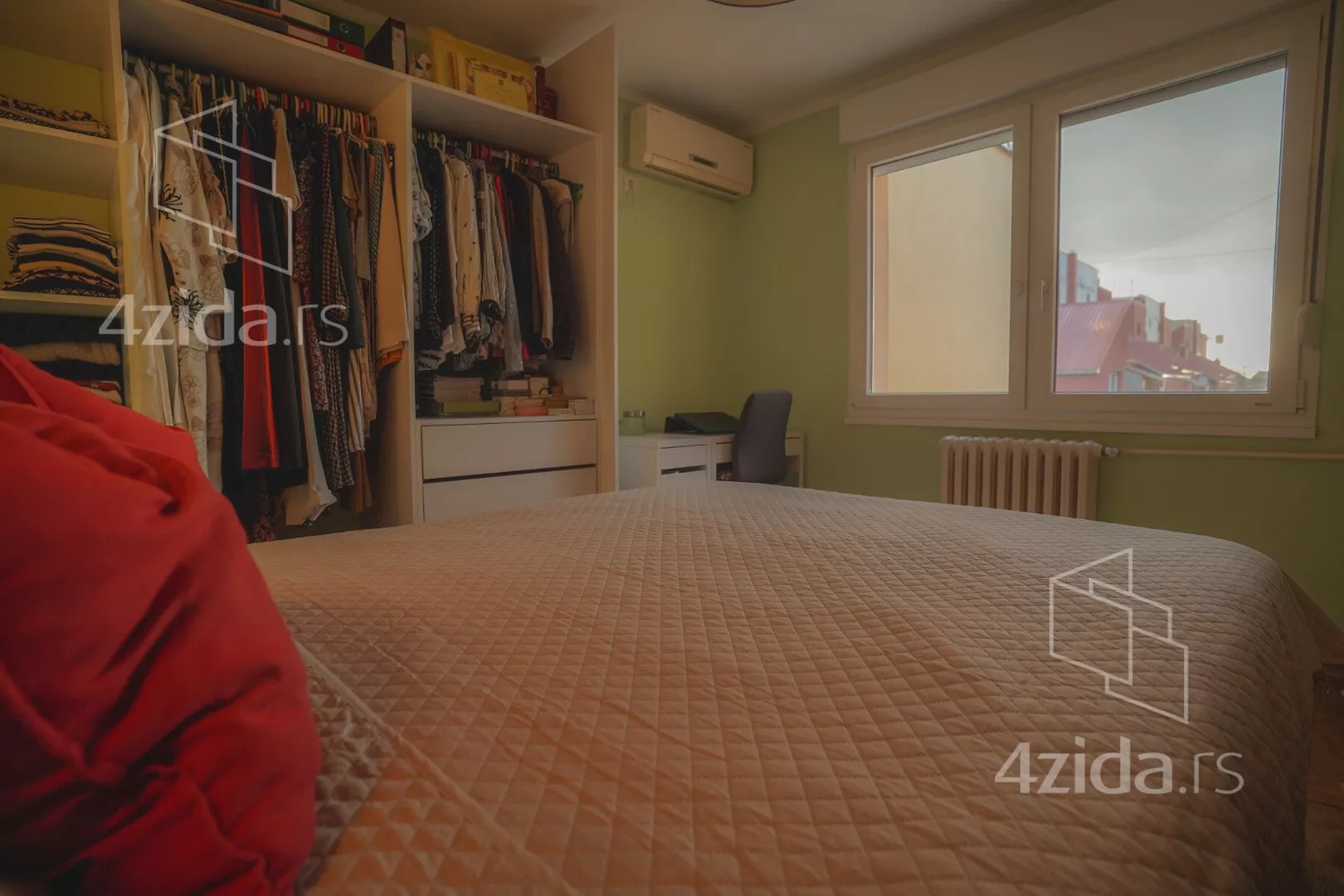 Dvoiposoban stan | 4zida