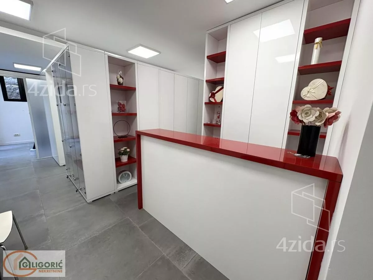 Poslovni prostor | 4zida