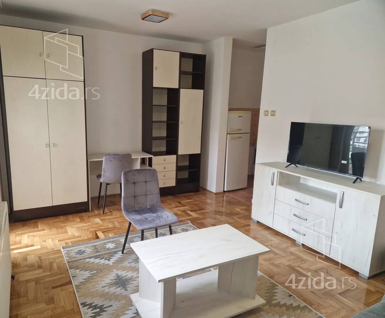 Garsonjera | 4zida