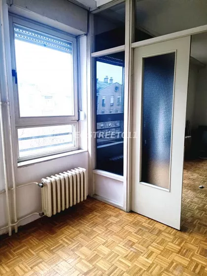 Crveni Krst Vračar | 4zida.rs