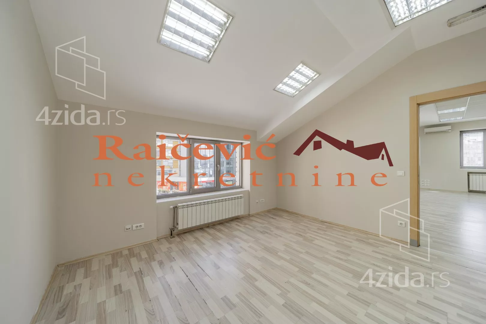 Poslovni prostor | 4zida