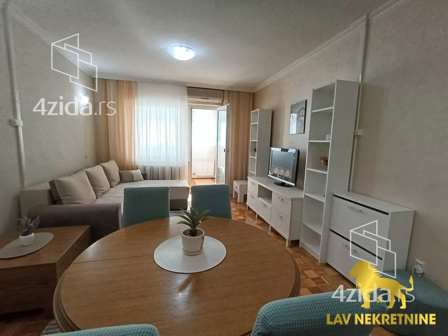 Dvoiposoban stan | 4zida