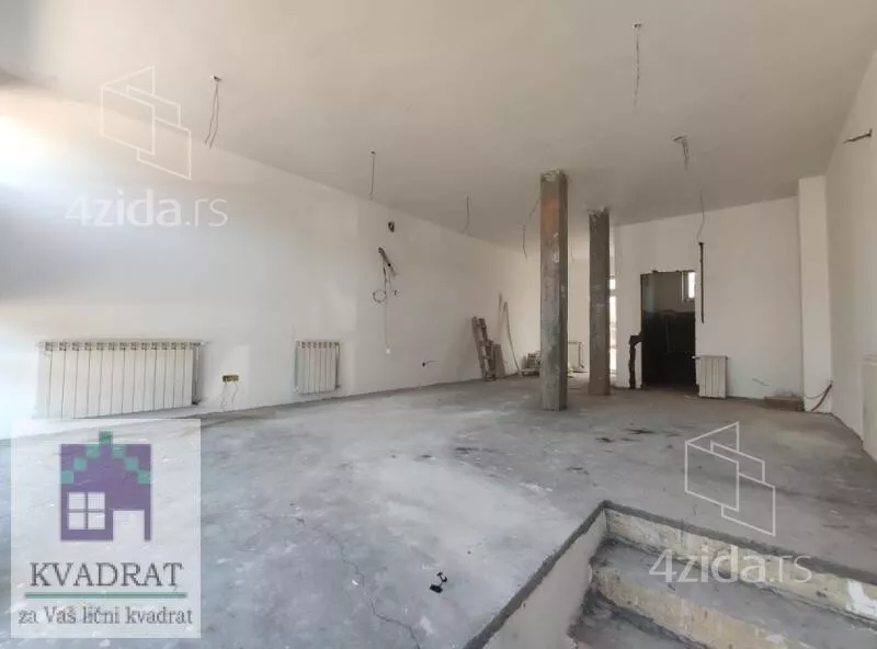 Lokal | 4zida