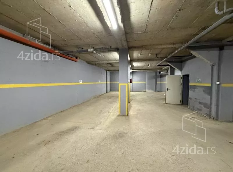 Garaža | 4zida