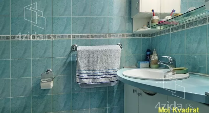 Šestosoban stan | 4zida