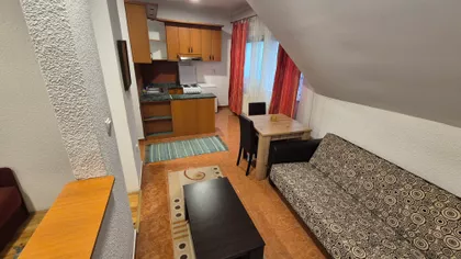 Cara Dušana 37 | 4zida.rs