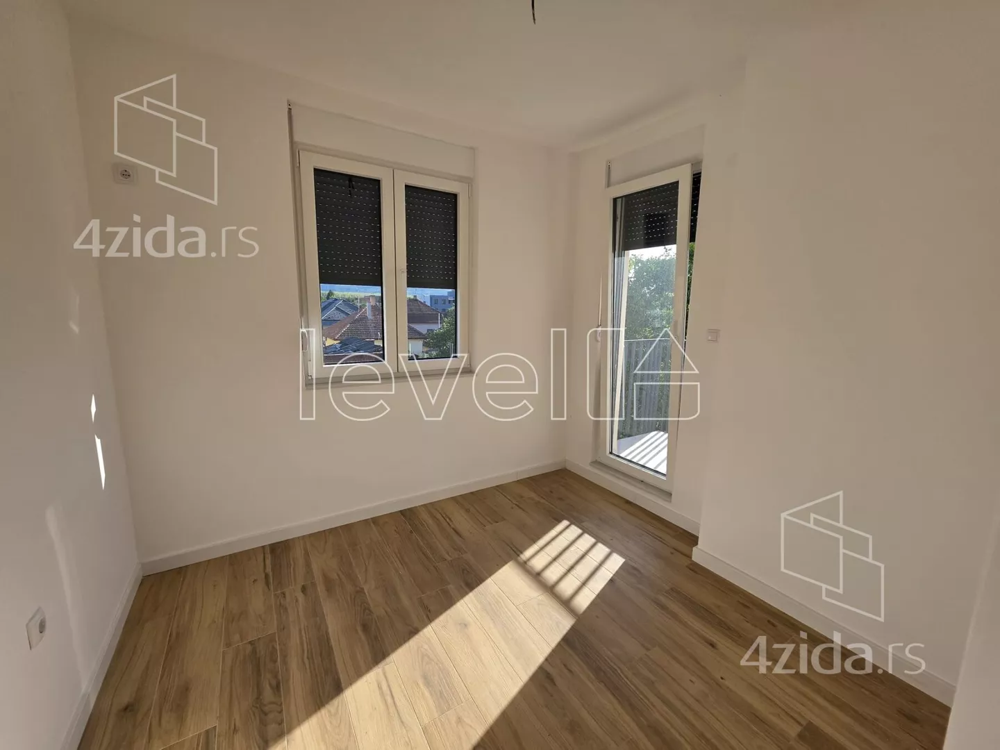 Troiposoban stan | 4zida