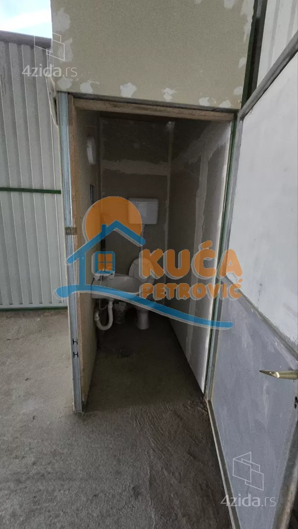 Lokal | 4zida