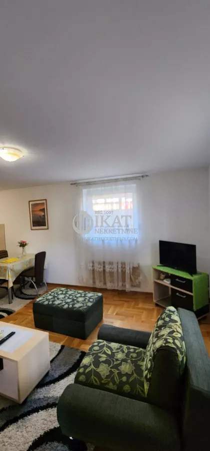 Miladina Pećinara 68 | 4zida.rs