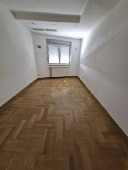 Vašarište | 4zida.rs