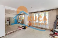 Lokal | 4zida