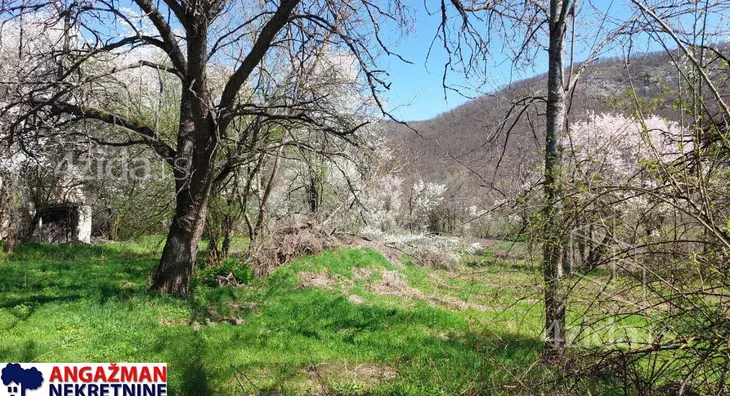 Poljoprivredno zemljište | 4zida