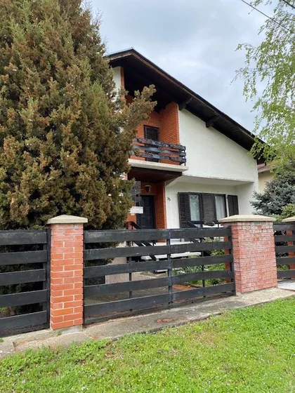 Gradske lokacije | 4zida.rs