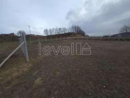 Čerević | 4zida.rs