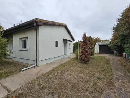 Mali Radanovac | 4zida.rs