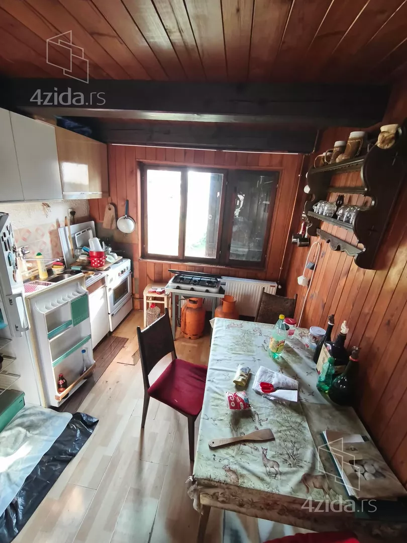 3-etažna kuća | 4zida