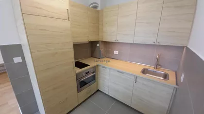 Tošin Bunar | 4zida.rs