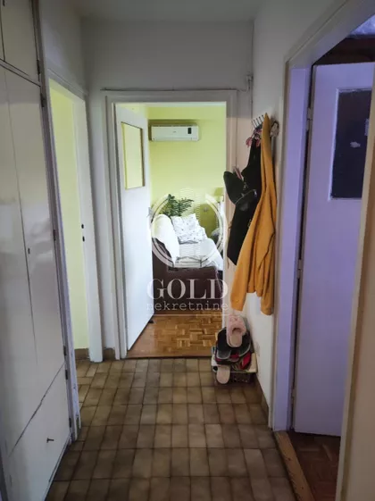 Pariske komune | 4zida.rs