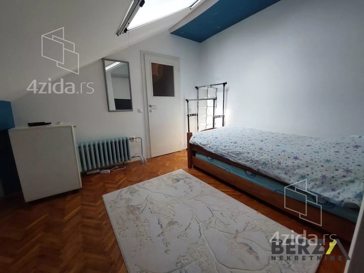 Troiposoban stan | 4zida