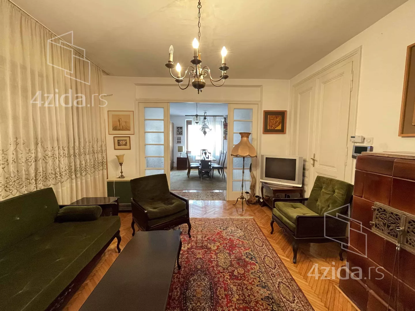 Troiposoban stan | 4zida