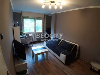 Partizanskih baza | 4zida.rs