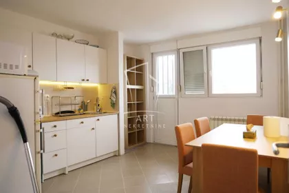 Požeška | 4zida.rs