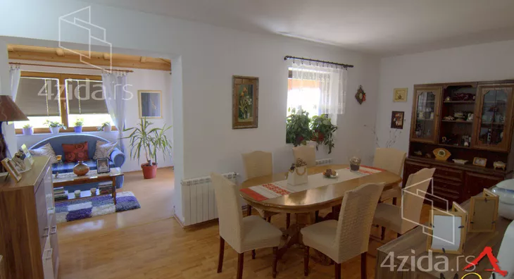 Kuća | 4zida